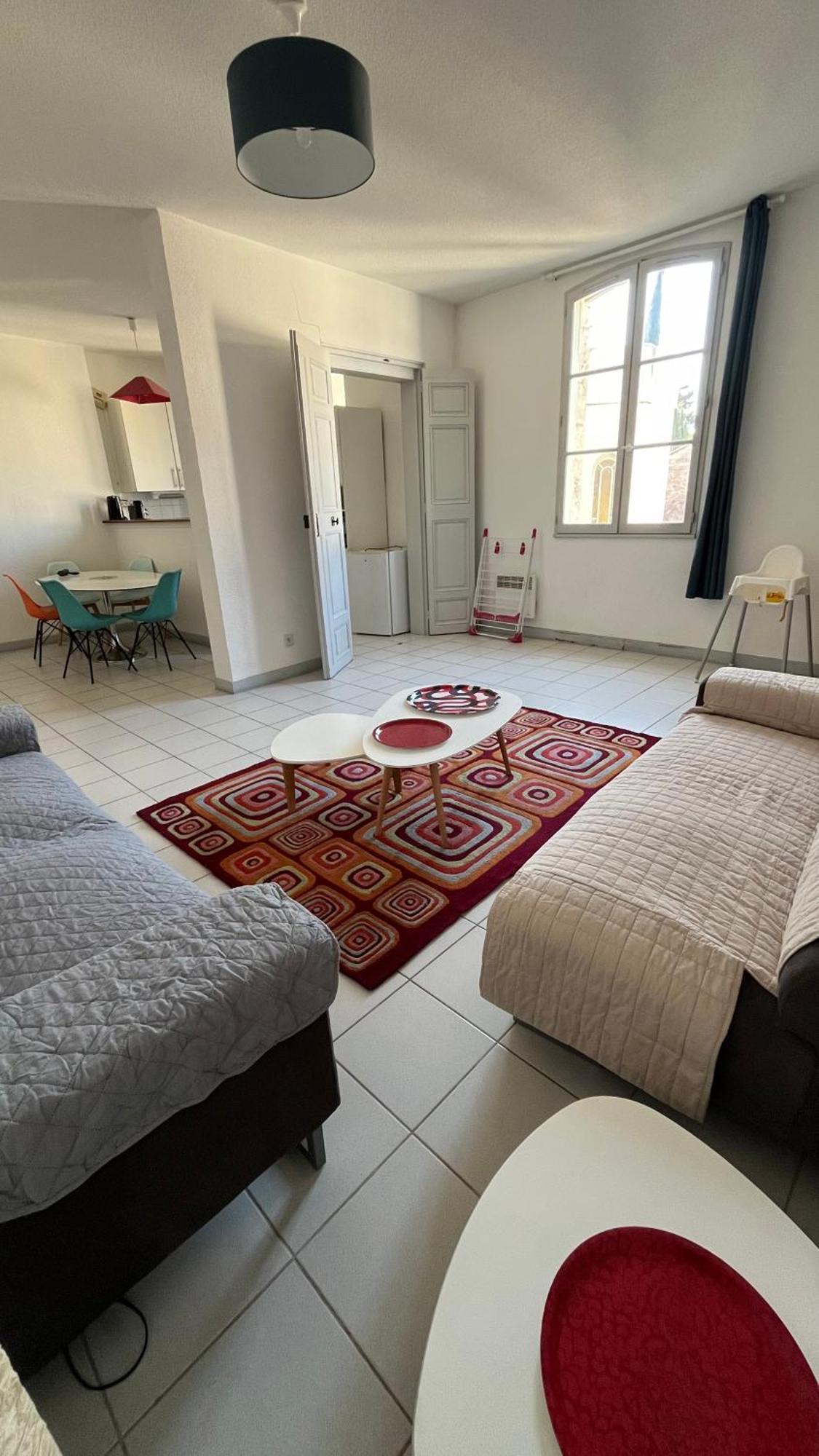 Apartment La Charmante Du Palais 2 Avignon